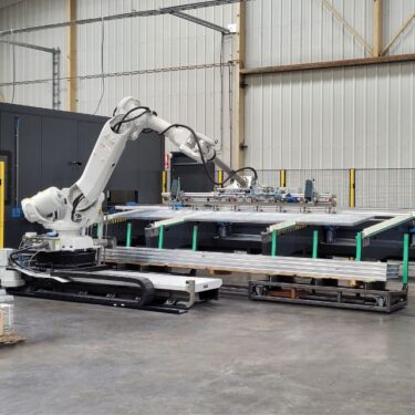 Weber roedefreesmachine en palletiseerder